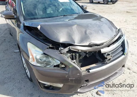 2015 Nissan Altima 2.5/2.5 S/2.5 Sl/2.5 Sv из США, поврежденный, VIN 1N4AL3AP0FN379060